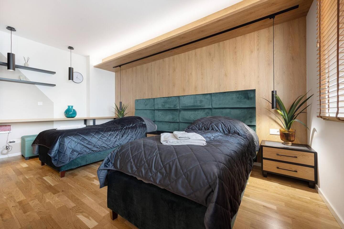 M&M Living In Hannover City Bagian luar foto